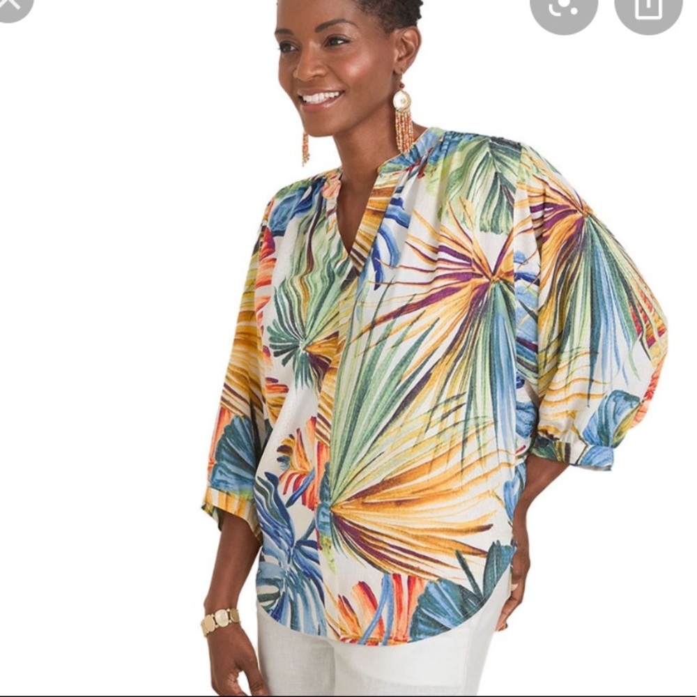 Chico’s Palm Printed Popover Top Size 3
